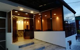 Hm Hotel Expo Inn